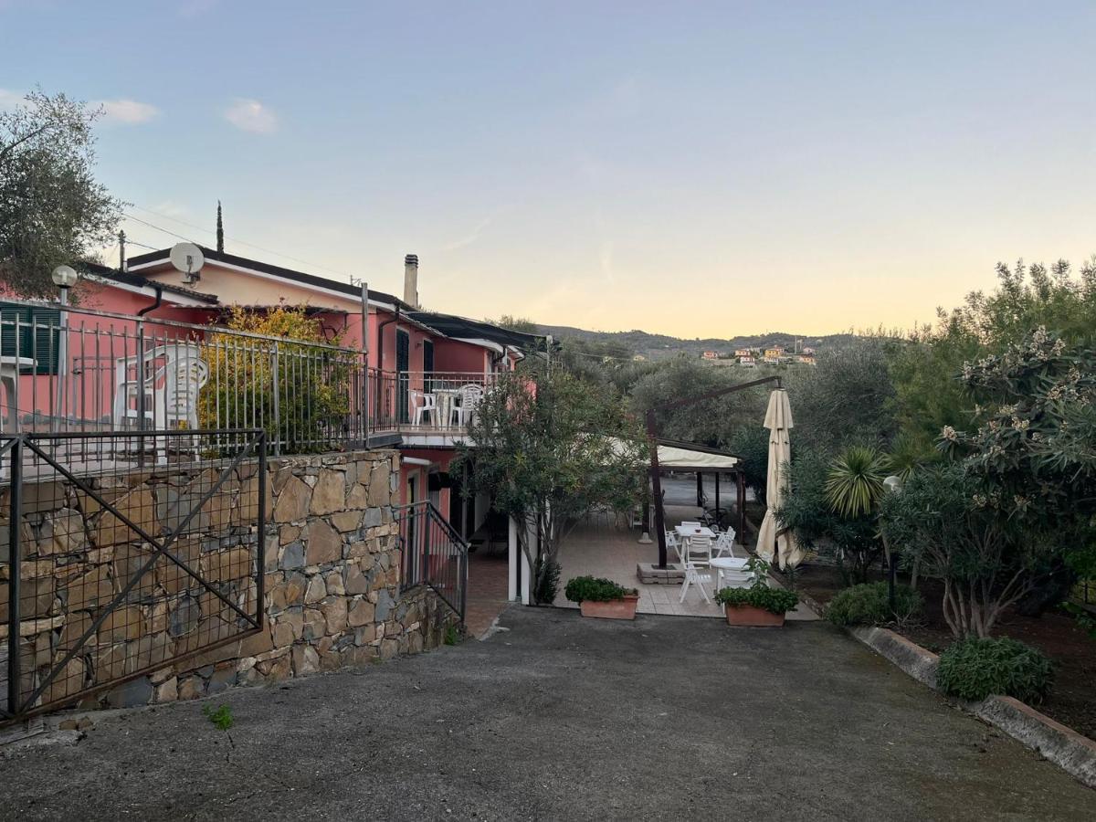 Agriturismo Le Mimose Imperia Exterior photo